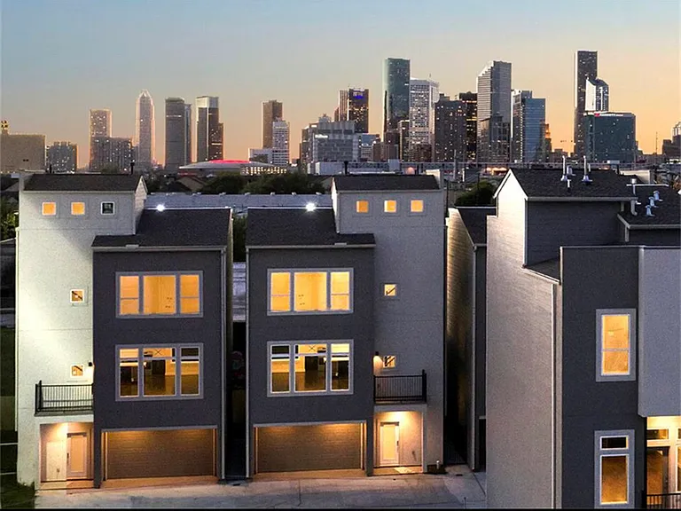 1310 Roberts St #1310 — Photo 30