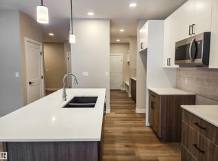 137 Hilton Cv, Spruce Grove, AB