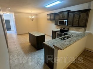 6911 Jack Finney Blvd, Greenville, TX 75402