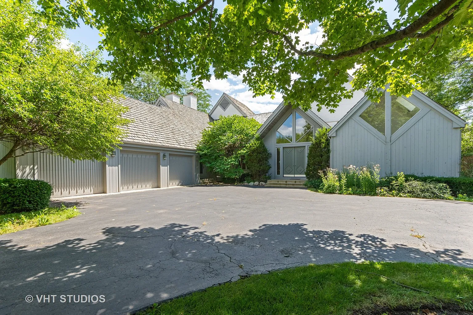 24 Hallbraith Ct photo 1