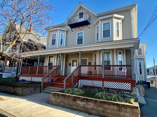 67 Linden Ave APT 2, Malden, MA 02148