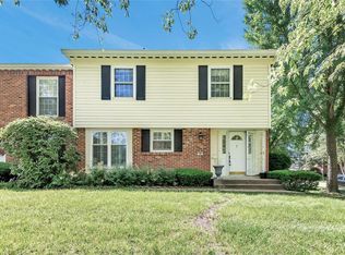 796 Amolac Dr, Saint Louis, MO 63141