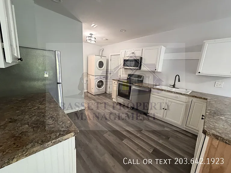 191 Davis St — Photo 10