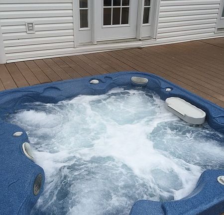 Wonderful Hot tub for relaxing