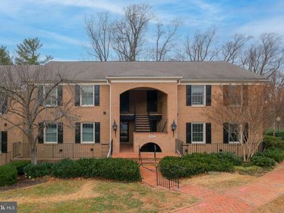 5704 Brewer House Cir APT 101, Rockville, MD, 20852