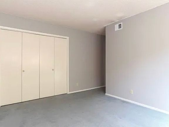 5th image of 8271 Winterwood Ave