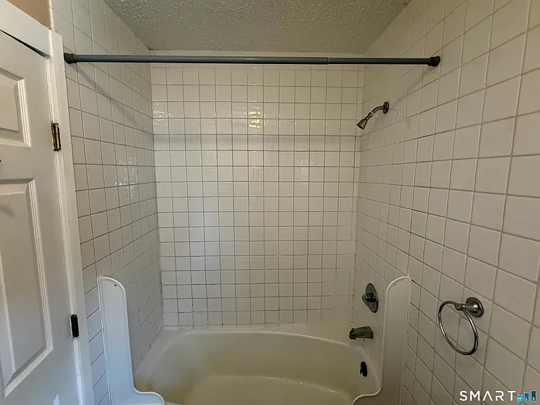11 Hine St — Photo 20