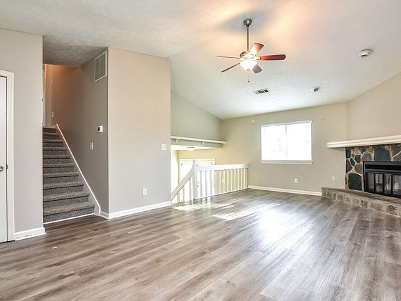 5th image of 2118 Marbut Farms Entry