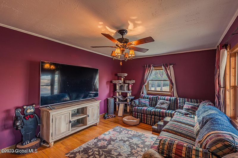 4th image of 234 Griffis Road
