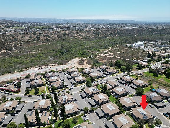 2nd image of 268 Rancho Ct Unit B