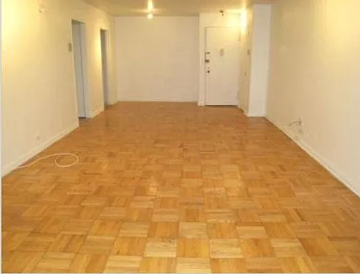 Rented by Kian Realty | media 61