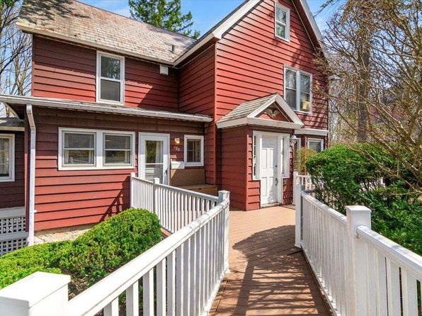 120 Imperial Avenue, Bennington, VT 05201