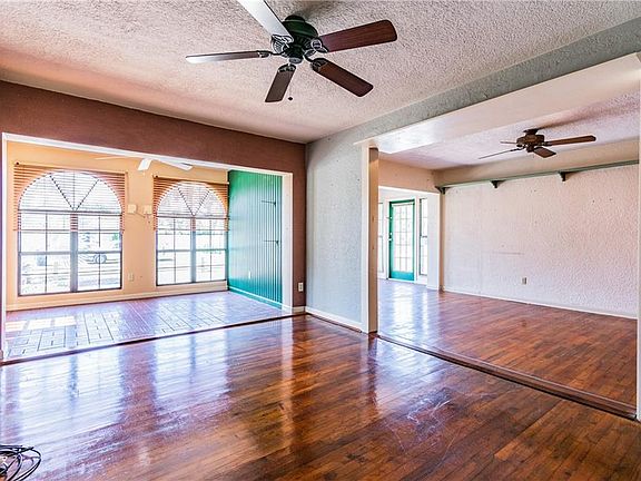 2nd image of 4011 W Morrison Ave #1/2