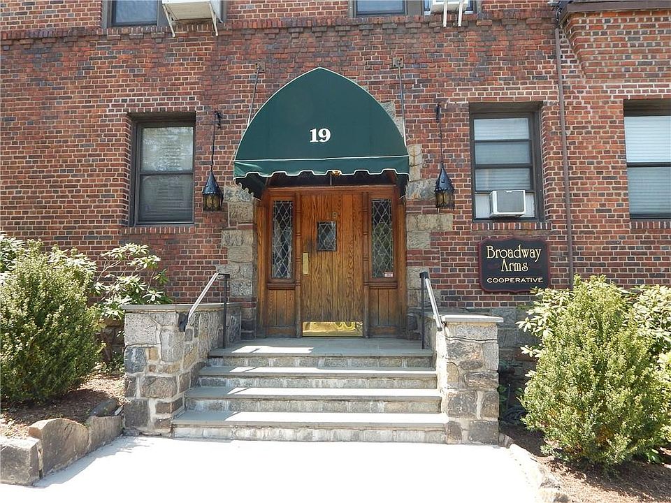 1st image of 19 S Broadway #5E