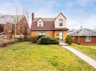 604 Sarah St, Carnegie, PA 15106