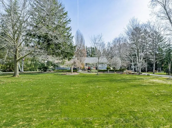 9 Orchard St, Markham, ON L3P 2S9