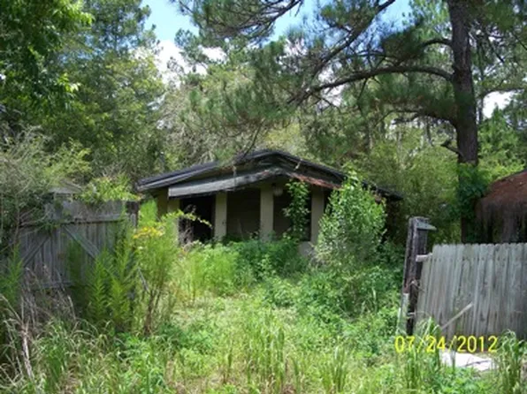 16016 NE Us Highway 301, Waldo, FL 32694