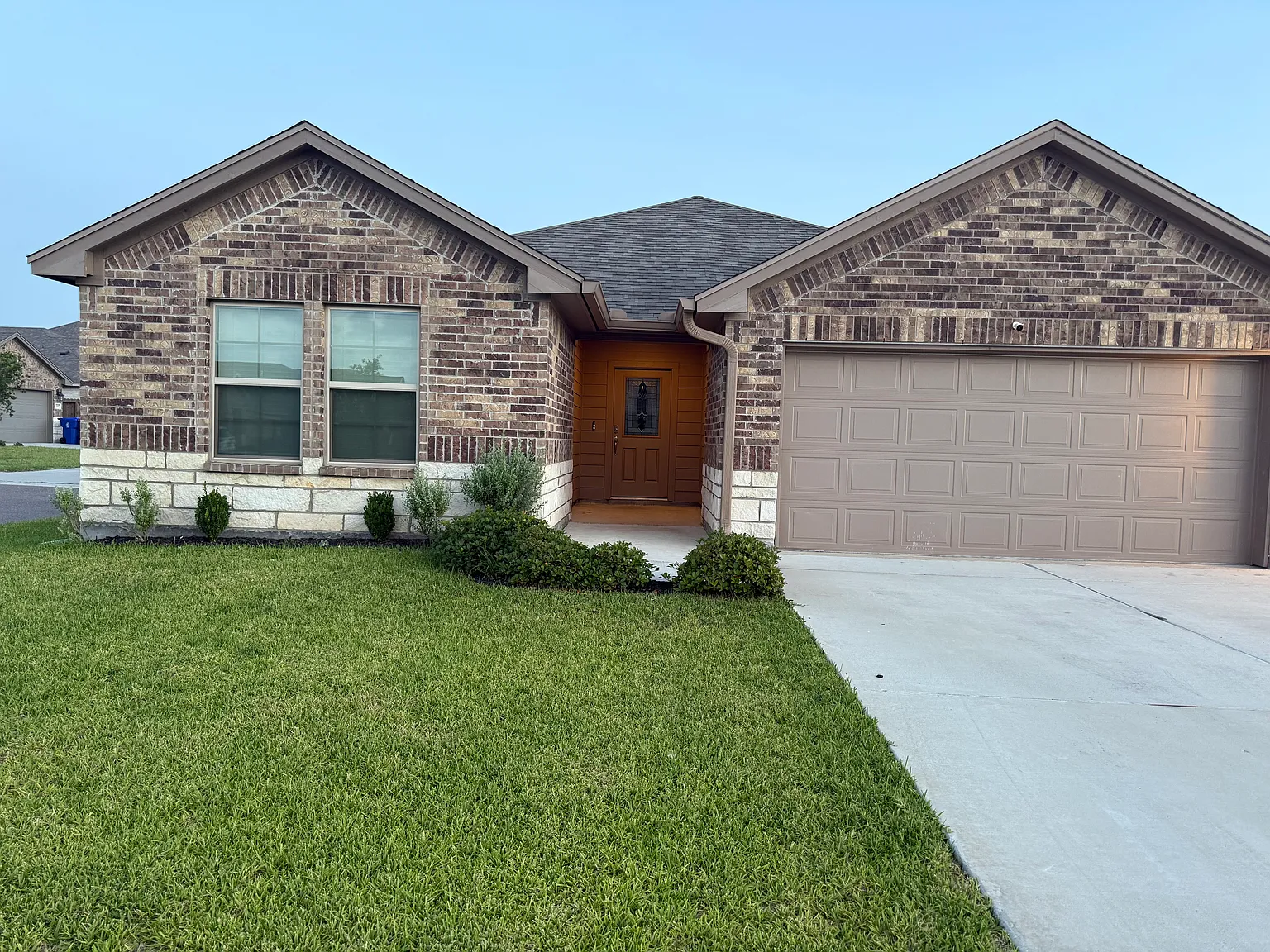 Trent Park Ln, Corpus Christi — Photo 3