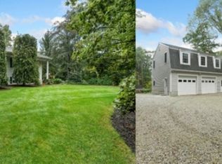 9 Newland Dr W, Oak Ridge, NJ 07438