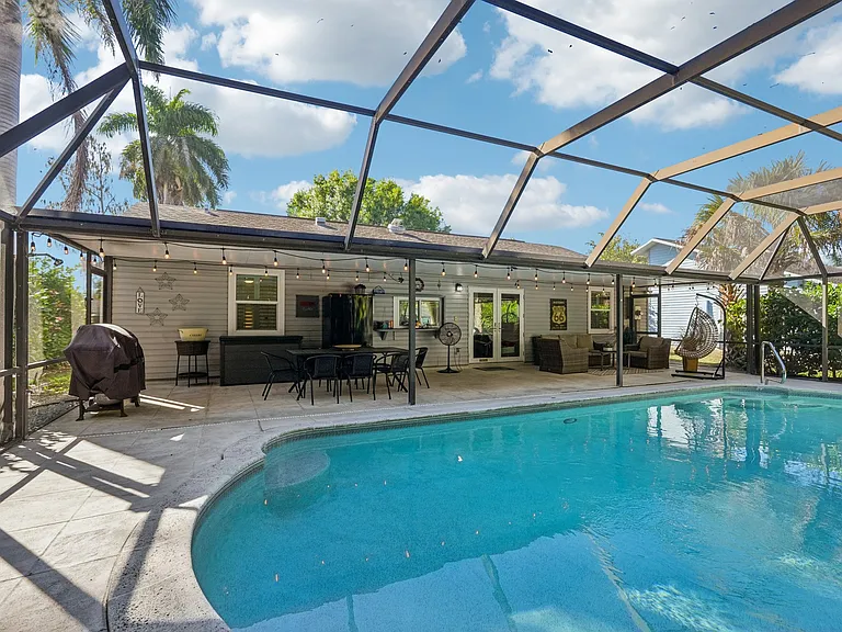 4439 Rosea Ct — Photo 9