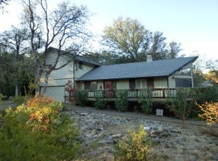 8820 Simmons Rd, Redding, CA 96001