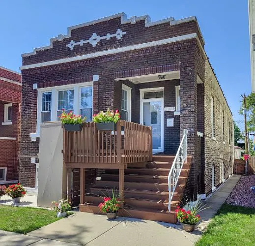 2316 Highland Ave photo 1