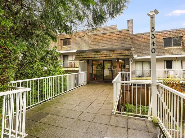 5340 Hastings St #307, Burnaby, BC V5B 1R1
