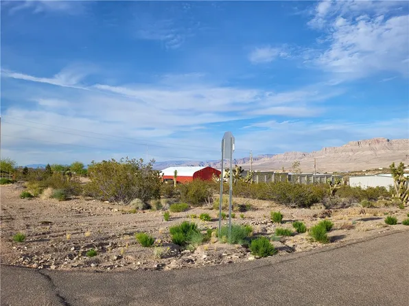 485 Bradley Bay Dr, Meadview, AZ 86444