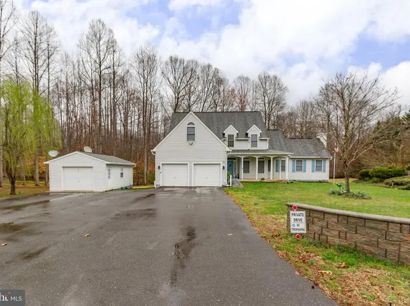 10721 Colbys Ln, King George, VA 22485