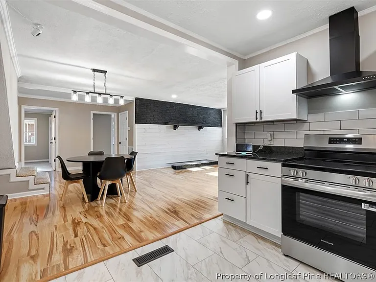 804 Rodie Ave — Photo 16
