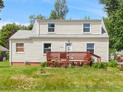 2108 Allan St, Adrian, MI, 49221