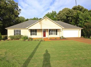 112 Mill Brook Ln, Jackson, TN 38305