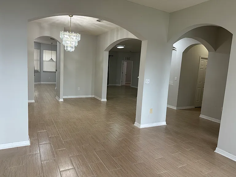 24806 Siena Dr — Photo 3