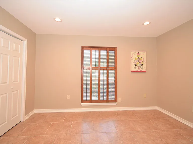 6011 Arboles Dr — Photo 21
