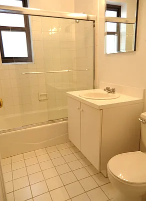 Rented by Goldfarb Properties | media 19