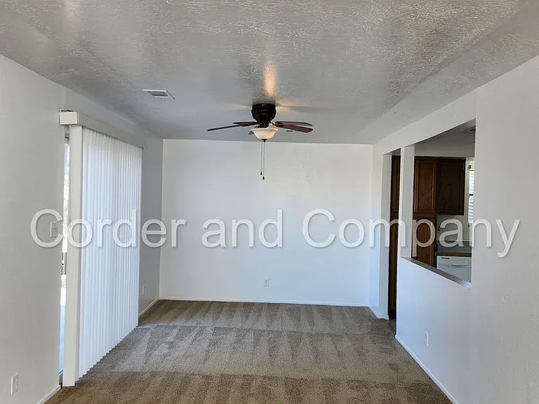 2261 Green Lake Rd NE — Photo 5