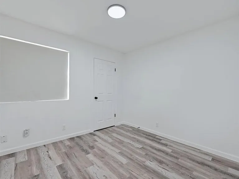 2303 Cedrick Cv #B — Photo 11