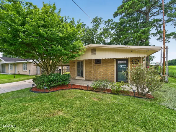 207 Belle Homme Dr, Lafayette, LA 70506