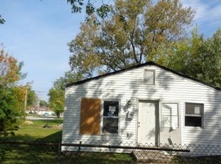 1401 E 14th Pl, Ford Heights, IL 60411