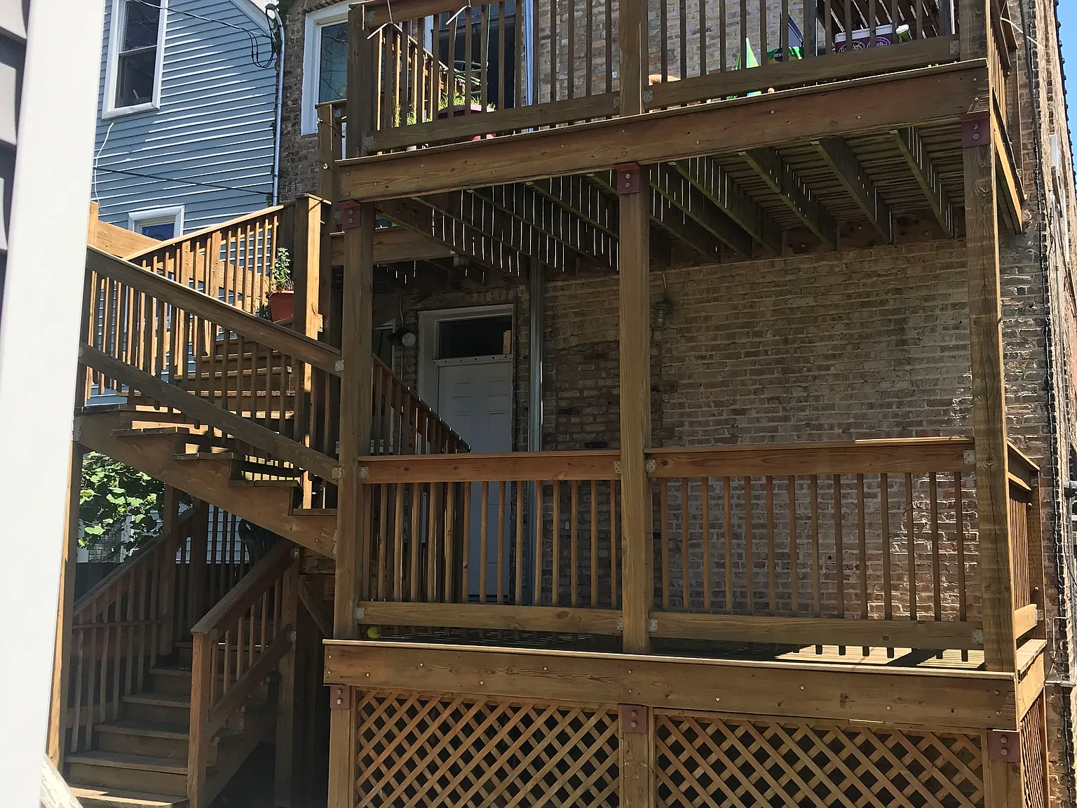 2 bed, 1000 sqft, $2,398 — Photo 3