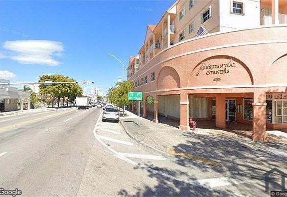 2nd image of 199 SW 12th Ave APT 413E