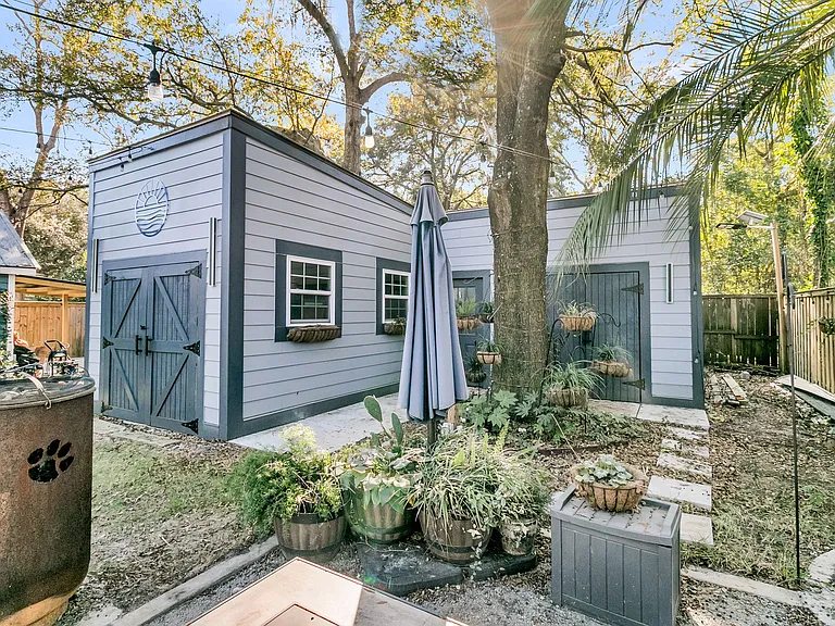 1187 Marquis Rd — Photo 45