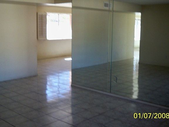 5th image of 5813 W Sunnyslope Ln