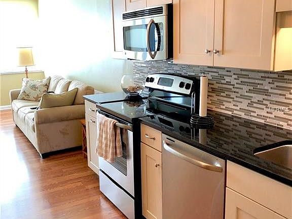 4th image of 5080 Locust St NE APT 328