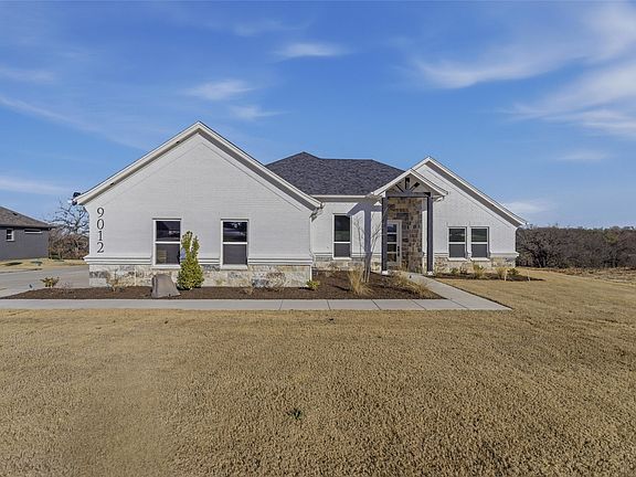 3rd image of 9012 Oak Valley Ln