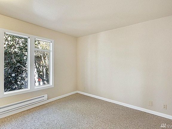 4th image of 750 2nd Ave NW APT A