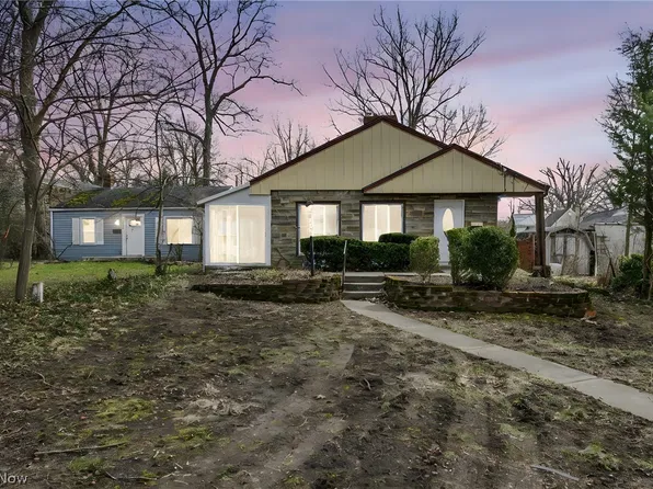 204 Grove Ave, Cuyahoga Falls, OH 44221