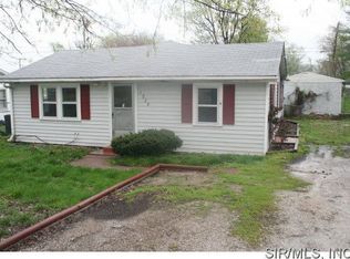 1229 Walnut Dr, Cottage Hills, IL 62018