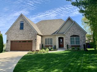 2584 Pascoli Pl, Lexington, KY 40509