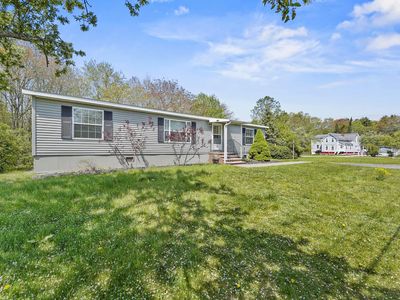 71 Causeway Street, Seabrook, NH, 03874